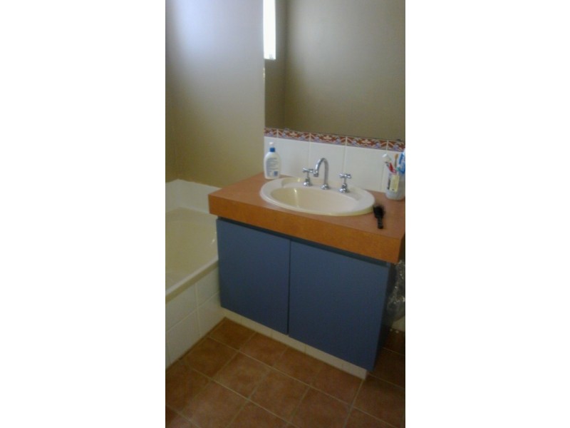 192 Brenchley Dr, Atwell WA 6164