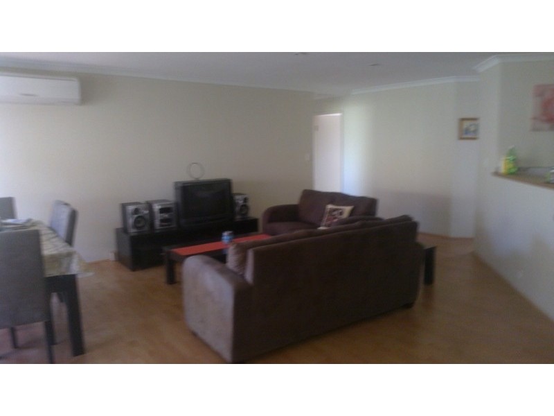 192 Brenchley Dr, Atwell WA 6164