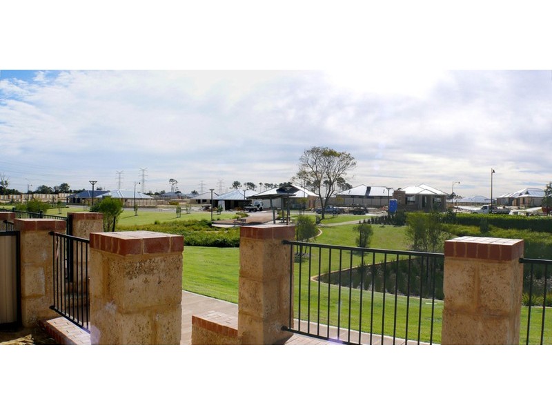 6 Serotina Lane, Aubin Grove WA 6164