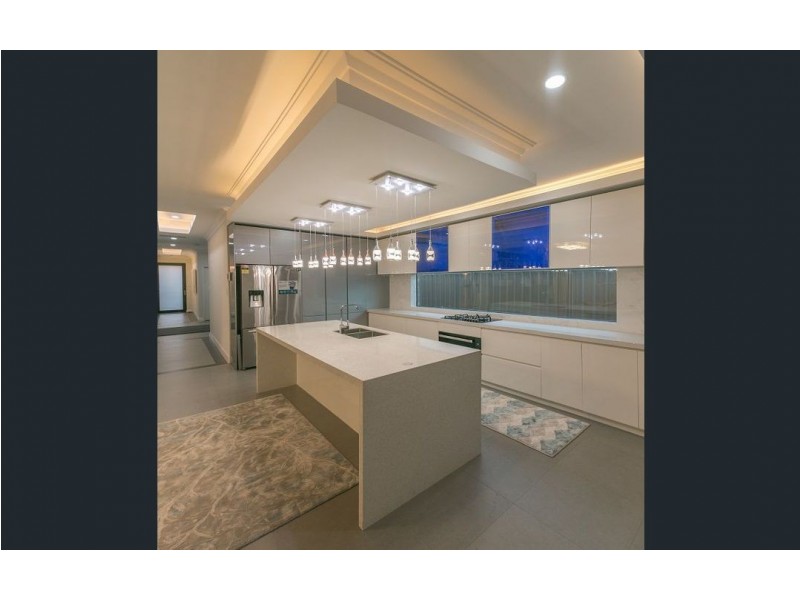 6 Hanbury Loop, Success WA 6164