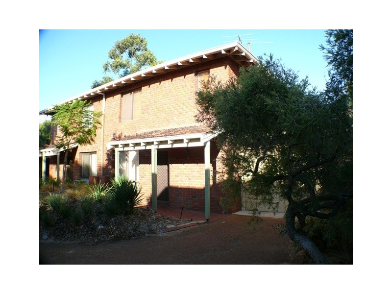 9/79 MacLeod Road, Applecross WA 6153