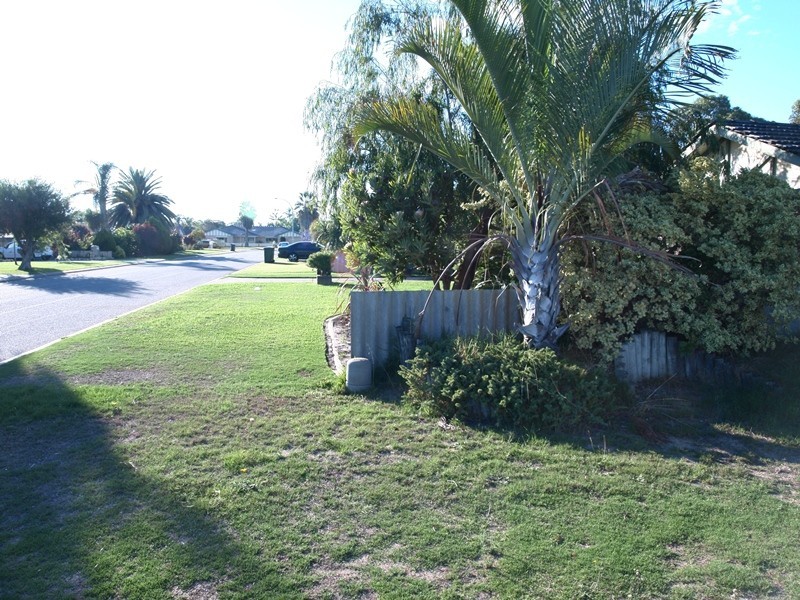 6 Barbados Close, Safety Bay WA 6169