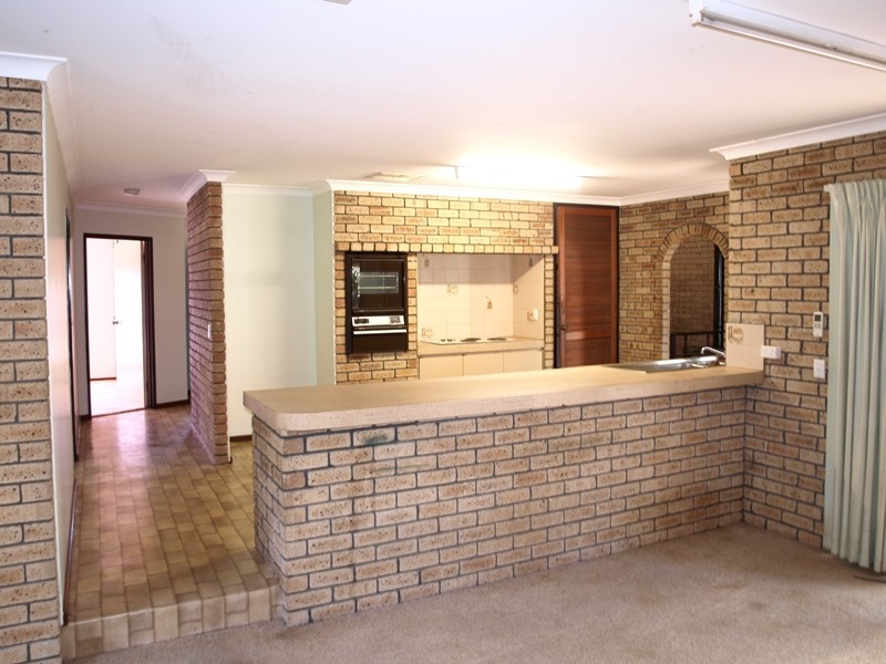 6 Barbados Close, Safety Bay WA 6169