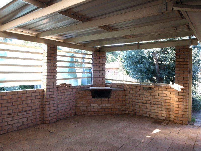 6 Barbados Close, Safety Bay WA 6169