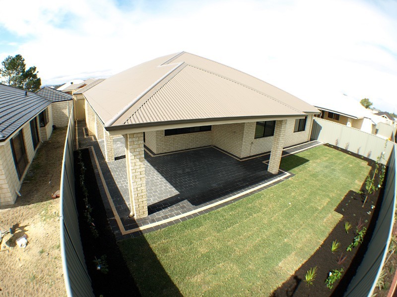 7 Birmingham Parade, Forrestdale WA 6112