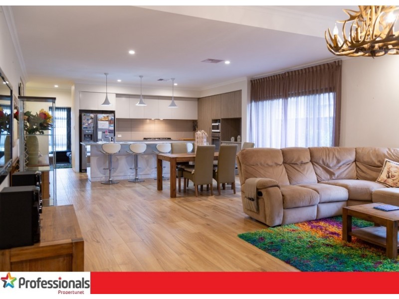 38 Silvershot Avenue, Harrisdale WA 6112