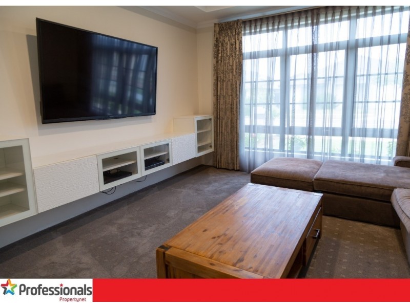 38 Silvershot Avenue, Harrisdale WA 6112