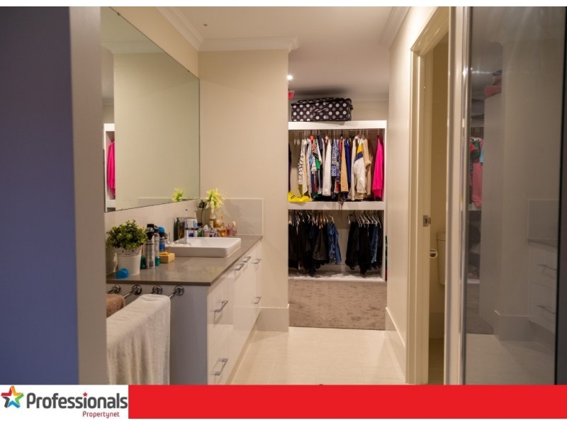 38 Silvershot Avenue, Harrisdale WA 6112