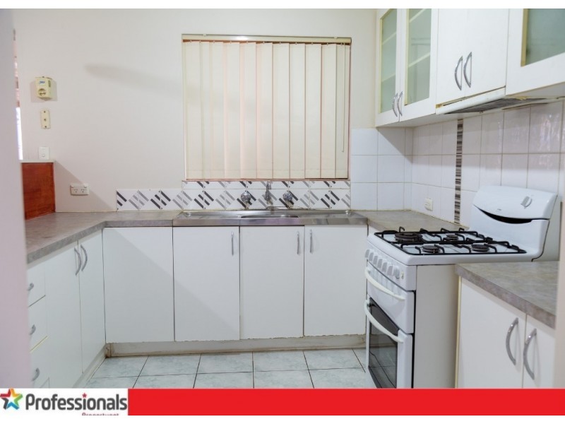 7 Penrose Court, Maddington WA 6109