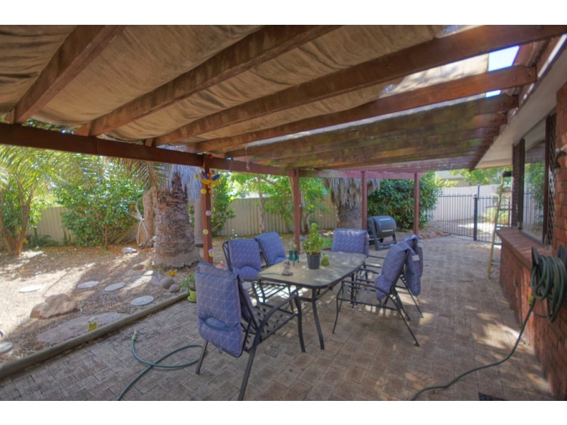 9 Jefferies Way, Leeming WA 6149