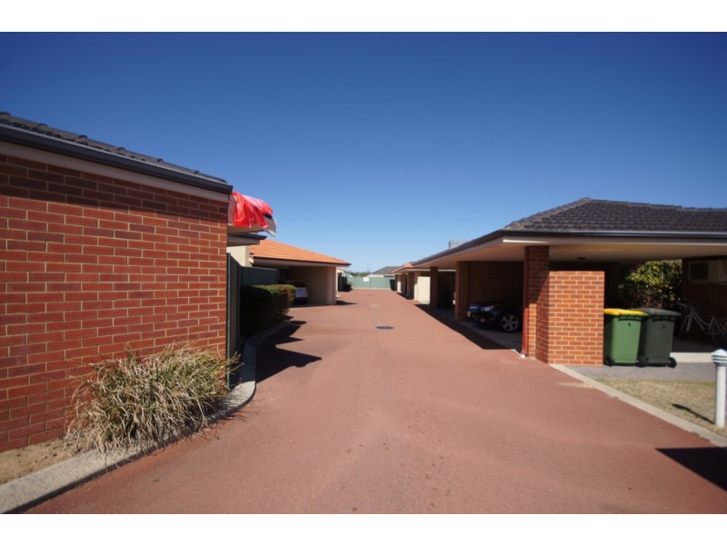 15/184 Bartram Road, Atwell WA 6164