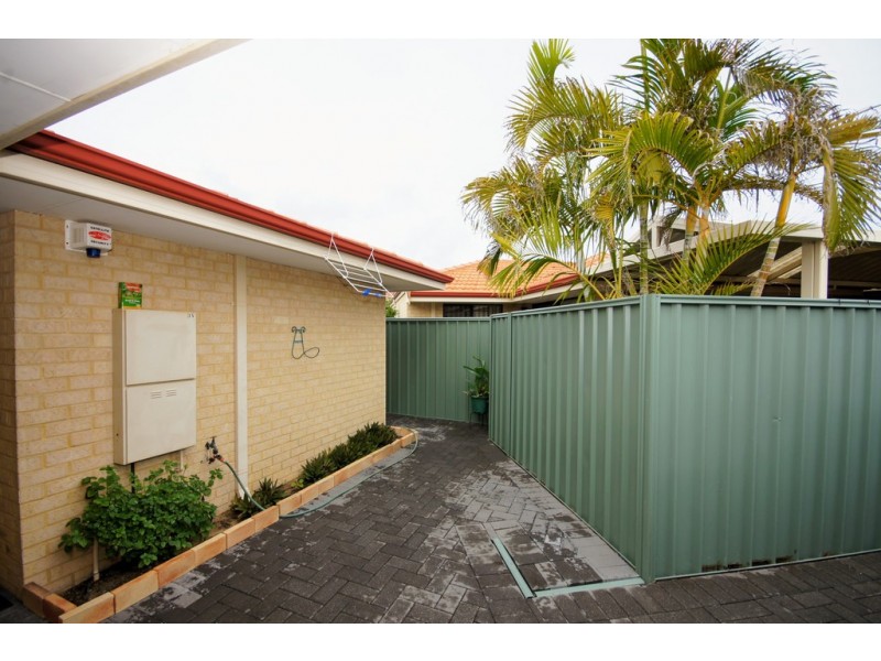 15/184 Bartram Road, Atwell WA 6164