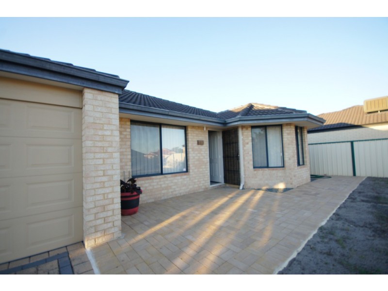 103 Minerva Loop, Success WA 6164