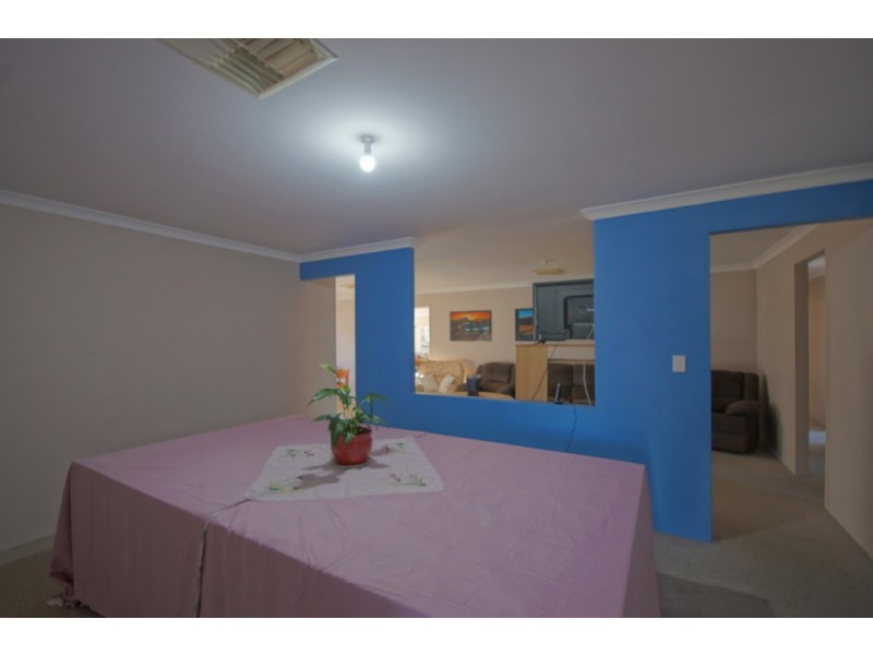 103 Minerva Loop, Success WA 6164
