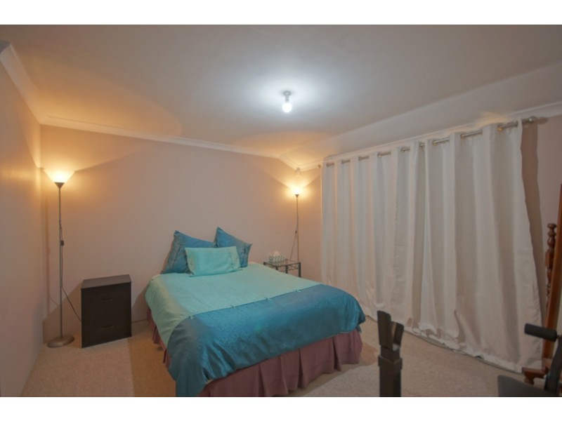 103 Minerva Loop, Success WA 6164