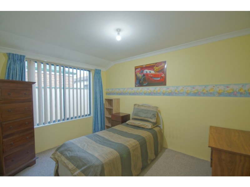 103 Minerva Loop, Success WA 6164