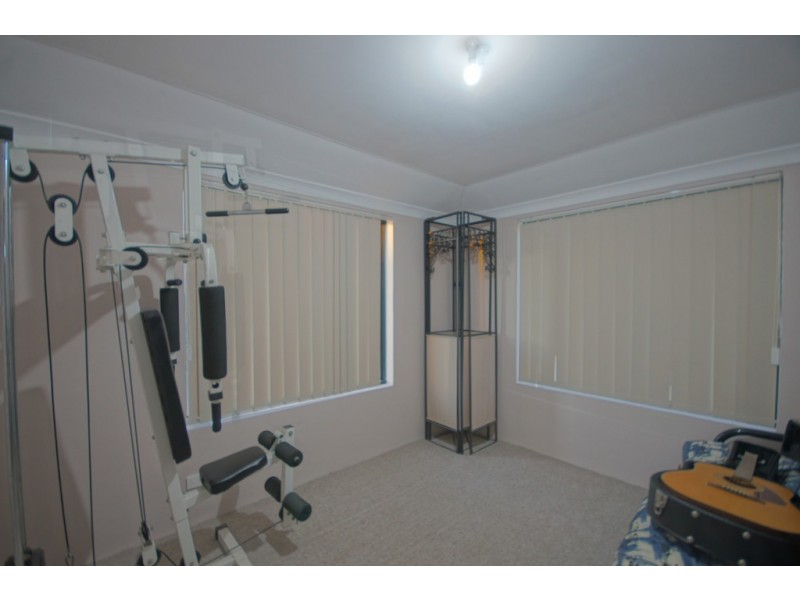 103 Minerva Loop, Success WA 6164