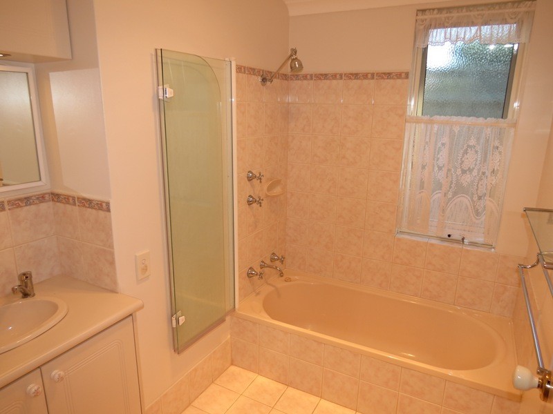 25 Jakovich Circuit, Atwell WA 6164