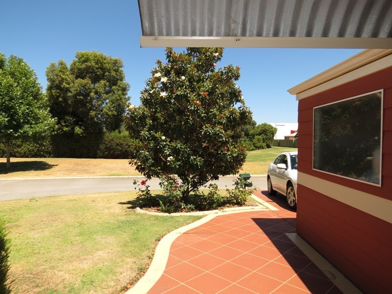 25 Jakovich Circuit, Atwell WA 6164