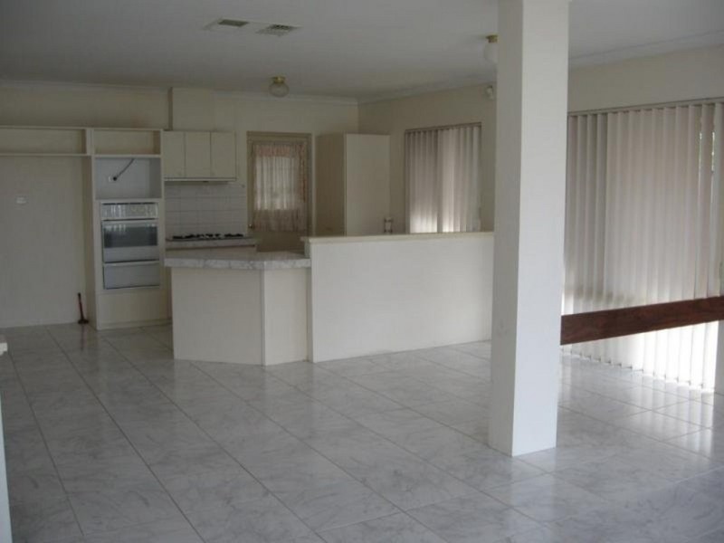 15  Carlhausen Close  LEASED MORE WANTED, Atwell WA 6164