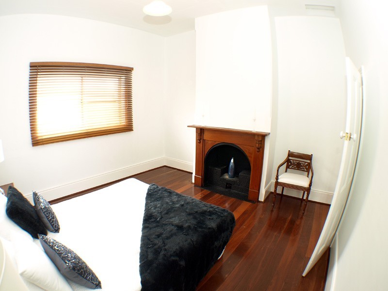 21  Lefroy Road, South Fremantle WA 6162