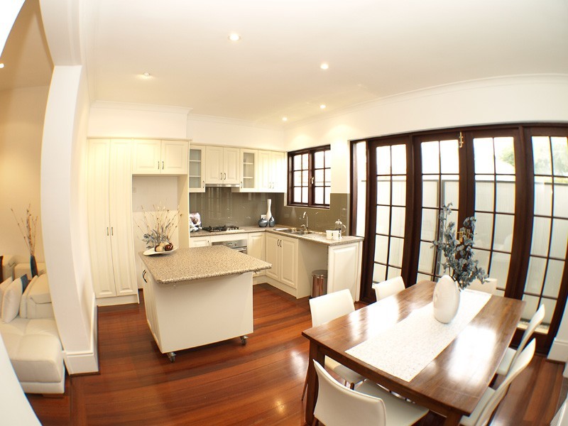 21  Lefroy Road, South Fremantle WA 6162