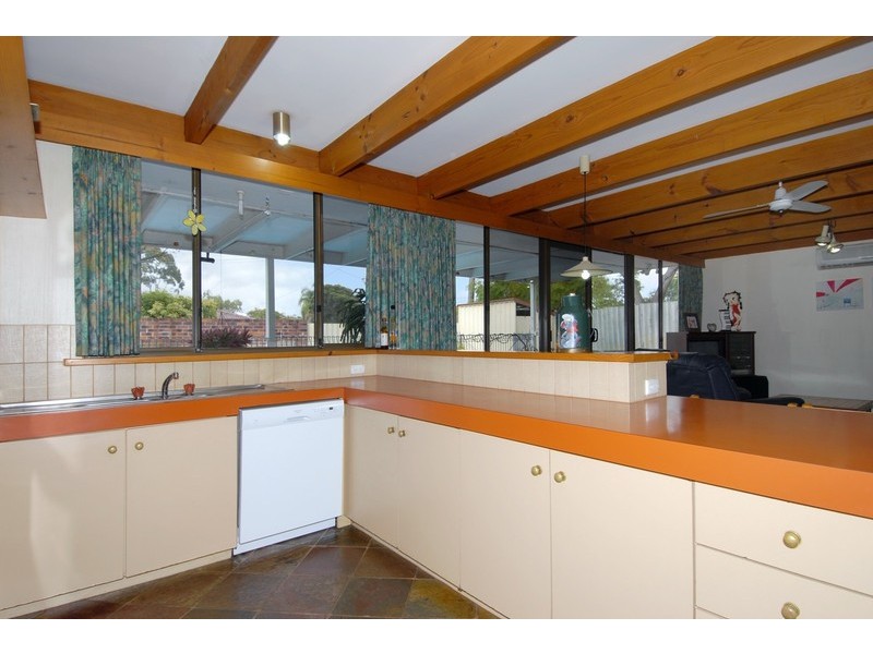 52 Colins Road, Willetton WA 6155