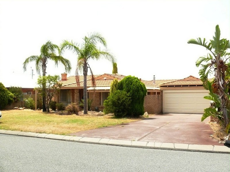 9 Crampton Elbow, Murdoch WA 6150