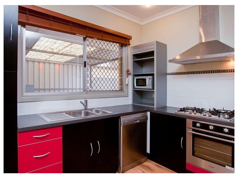 20 Wadhurst St, Balga WA 6061