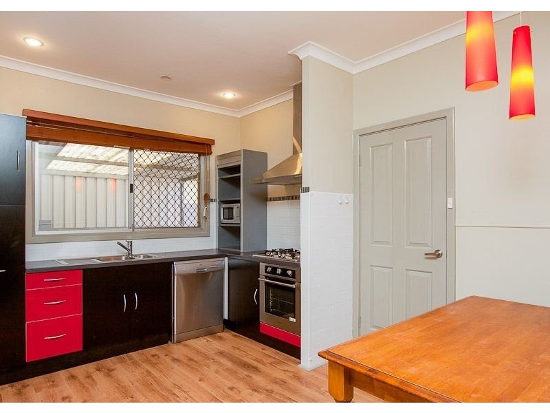 20 Wadhurst St, Balga WA 6061