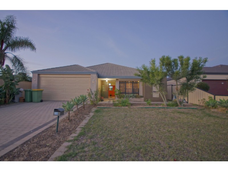 20 Sheffield Road, Wattle Grove WA 6107