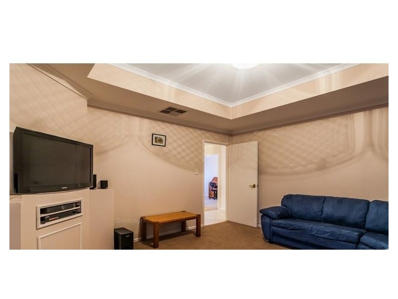 21 Nunney Road, Orelia WA 6167