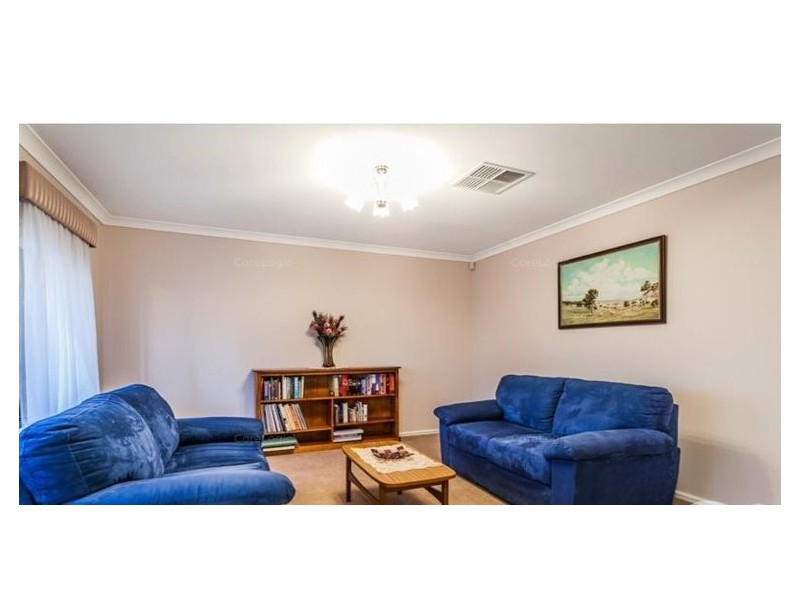 21 Nunney Road, Orelia WA 6167
