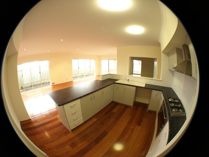 22 New England Vista, Aubin Grove WA 6164
