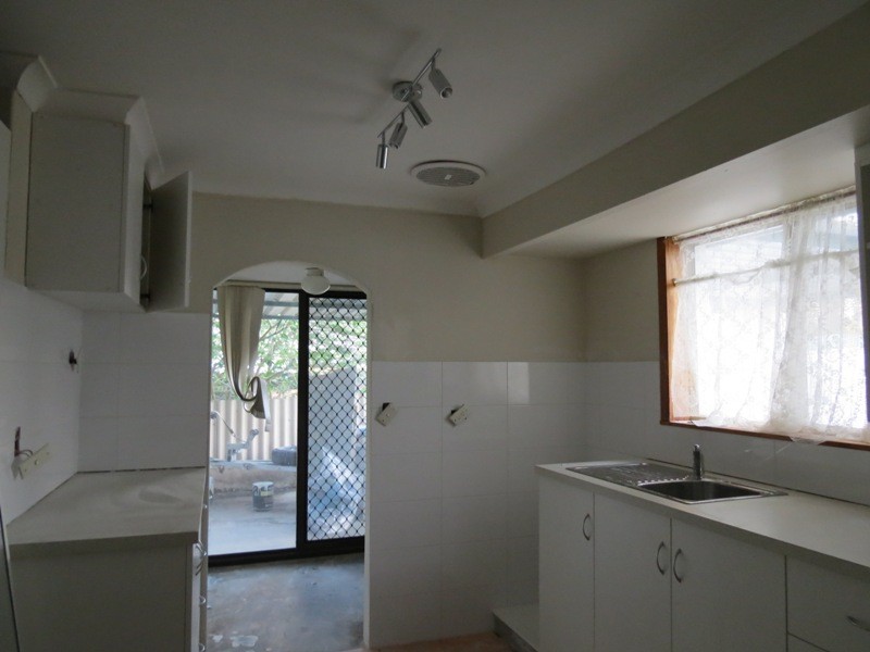 17 Tarndale Way, South Lake WA 6164