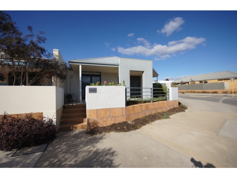 LEASED 80 St Catherine Promenade, Champion Lakes WA 6111