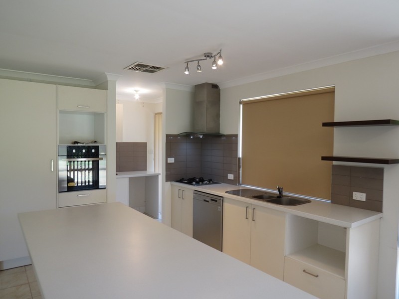 18 Daley Close – LEASED!! MORE WANTED!!!, Atwell WA 6164