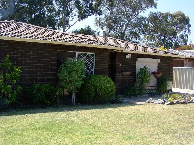 9 Rainbow ct, Gosnells WA 6110