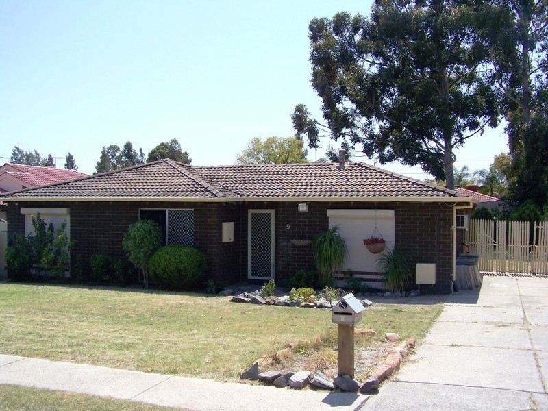 9 Rainbow ct, Gosnells WA 6110