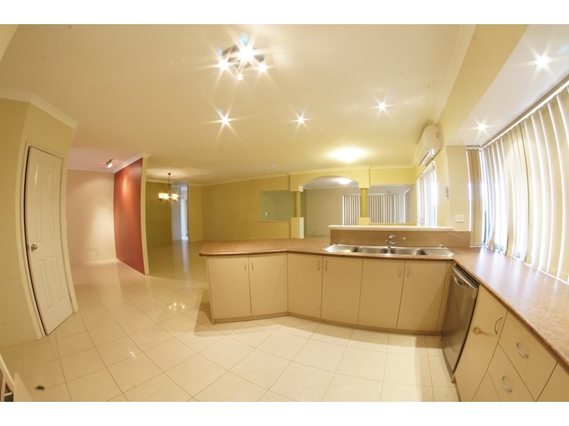 7 Vance Road, Byford WA 6122