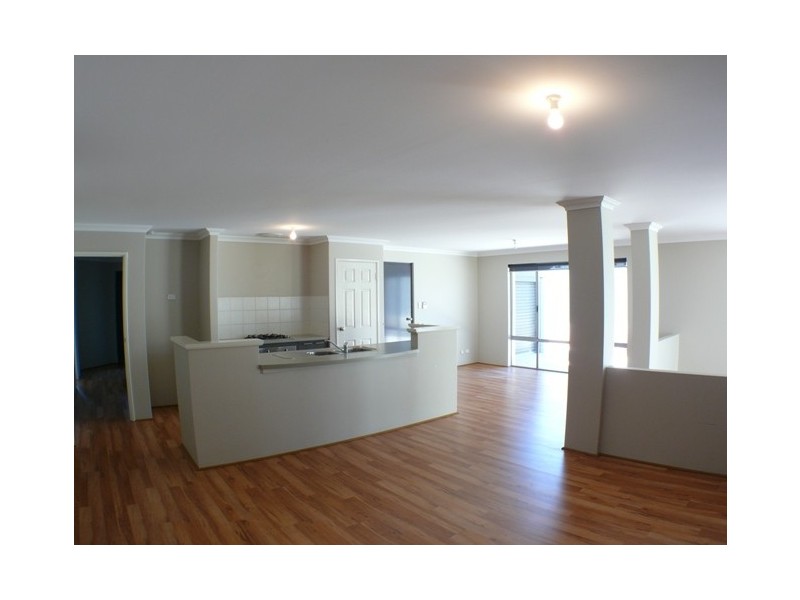 9 Shanklin Court, Wellard WA 6170