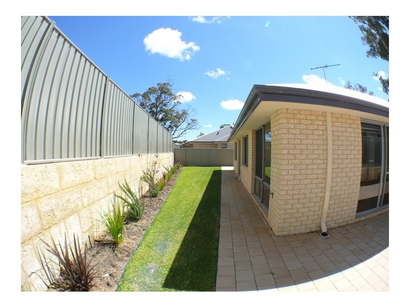 9 Shanklin Court, Wellard WA 6170