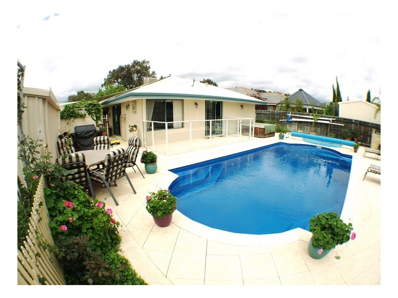 3 Haring Green, Atwell WA 6164