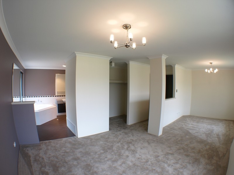 23 Georgia Way, Success WA 6164