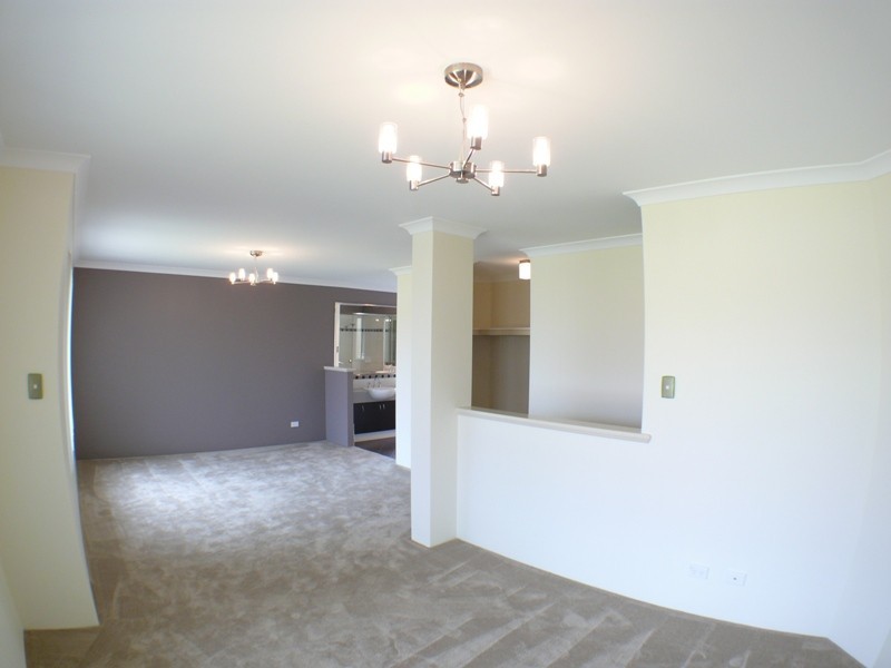 23 Georgia Way, Success WA 6164