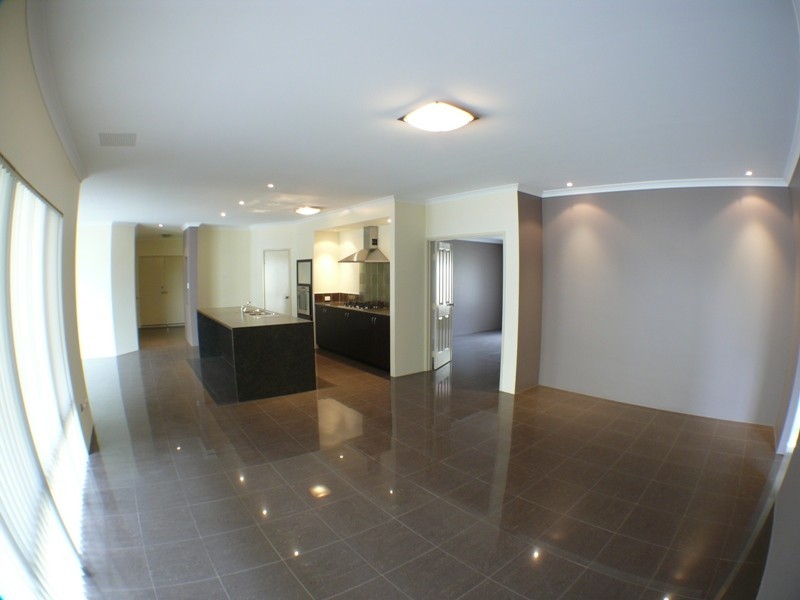 23 Georgia Way, Success WA 6164