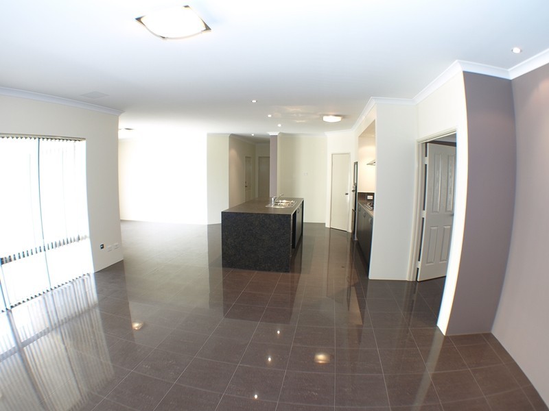 23 Georgia Way, Success WA 6164