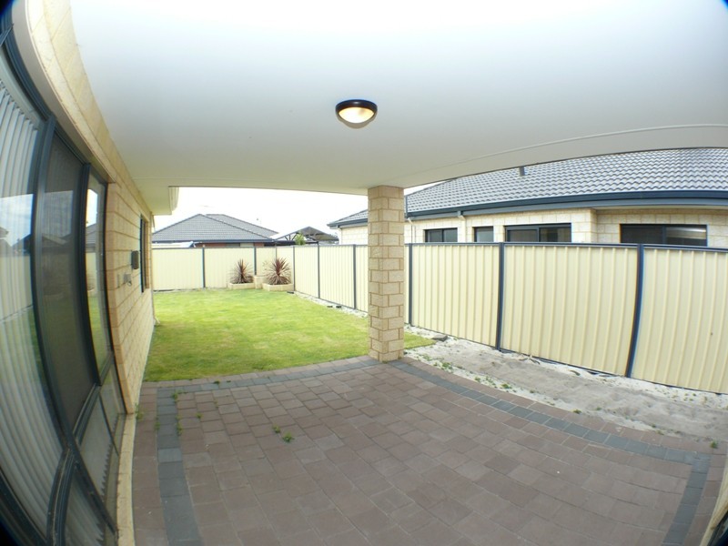 23 Georgia Way, Success WA 6164