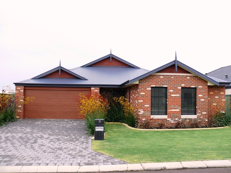 9 Grampian Crescent, Aubin Grove WA 6164
