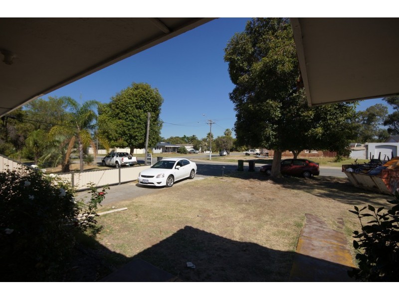 94 James Street, Gosnells WA 6110